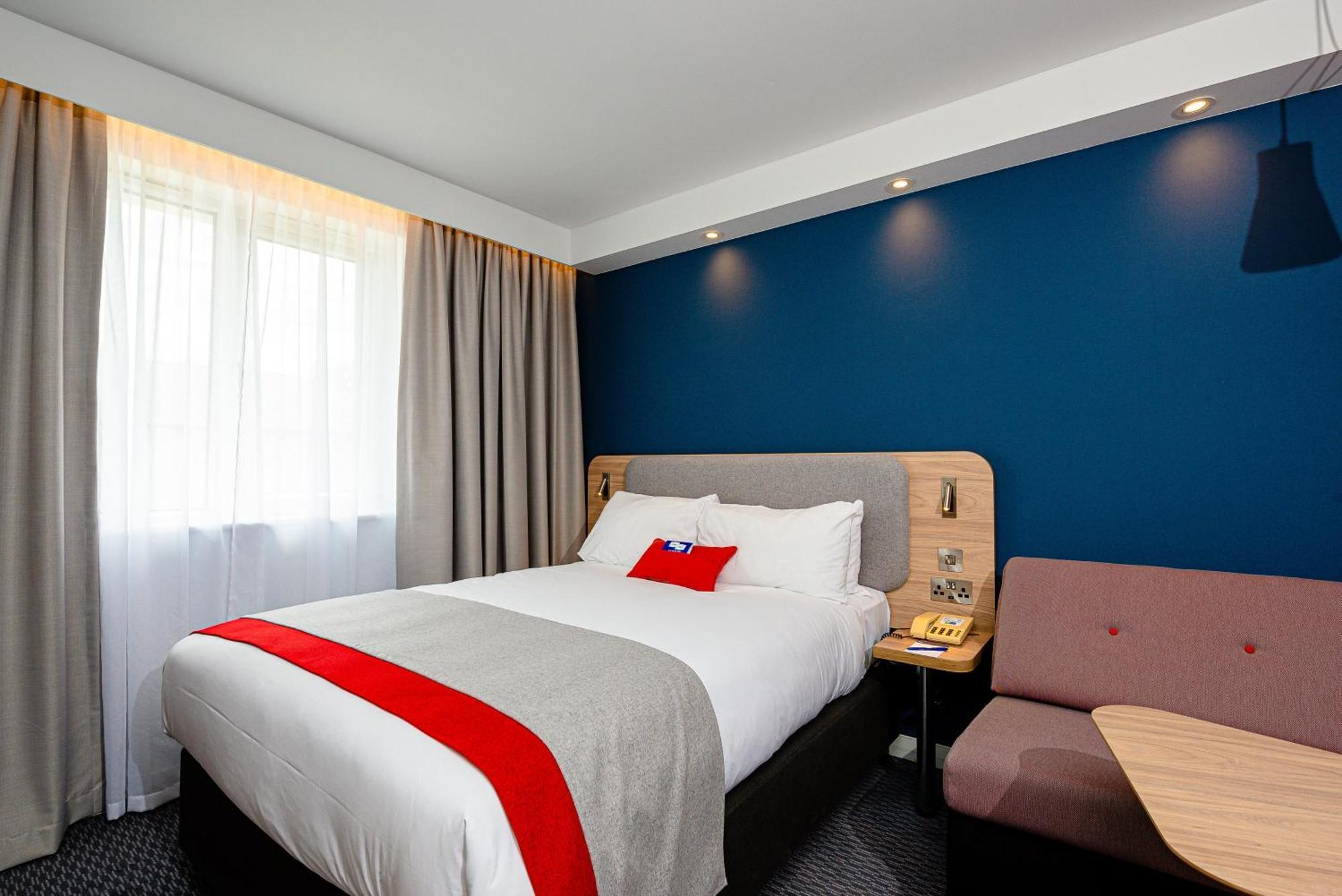 Hotel Express By Ihg Canterbury