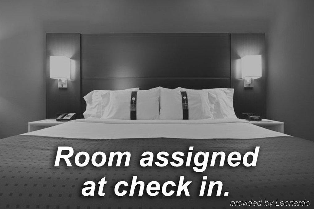 Express By Ihg Hotel Canterbury